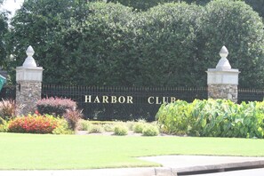house is located in Harbor Club golf and tennis community