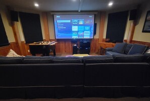 Theater (1)