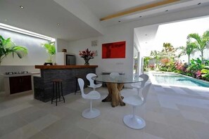 Villa K