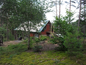 Back view of cabin.