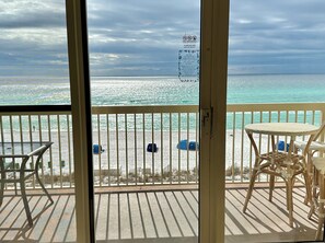 Same delightful views from even standing in the living room and kitchen
