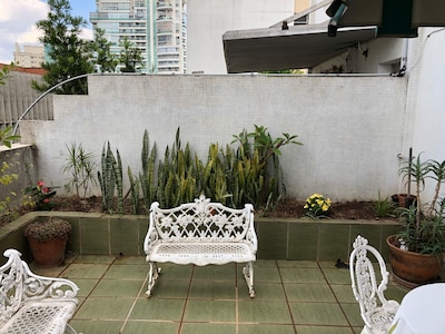 Penthouse with terrace, Av. Paulista with R. Augusta