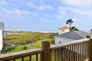 Awesome Views,  Less than 5 Minute walk to Beach, Closest West-End Neighborhood,