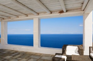 absolute sea view