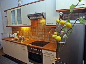 Fully equipped kitchen 