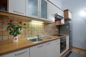Fully equipped kitchen 