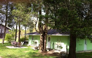 another corner -beautiful red cedar trees around).