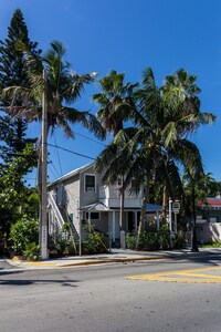 Luxurious Historic House With Pool in Old Town  INTRODUCTORY RATES!