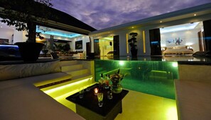 Villa C