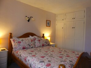 Comfortable double bedroom.