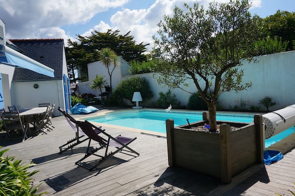 un coin de tranquillité paisible au pays du vent, face à la mer 