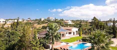 A birds eye view of the Villa!