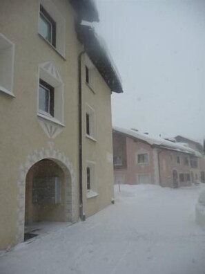 Picture 2