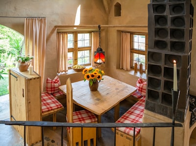 Fürstenpalais holiday apartment in the tower of Schedling Castle near Lake Chiemsee