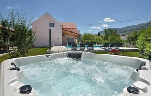 Bubbelpool utomhus