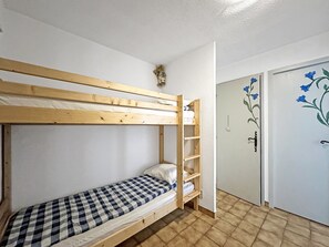 Child's bedroom