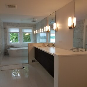 Master bathroom 