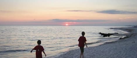 Sundown at Santa Rosa Beach