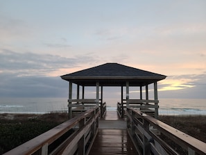 Beach/ocean view