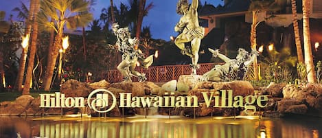 The ultimate Hawaiian vacation begins at Hilton Hawaiian Village!