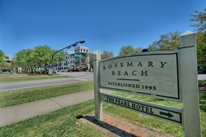 A short stroll over to Rosemary Beach town square, wine bars, coffee bars& more