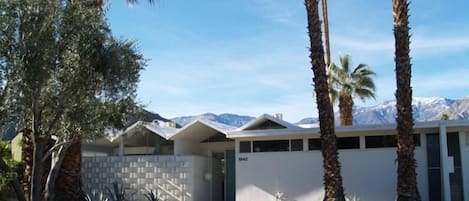 Secluded end unit with snow capped San Jacinto Mountains in the background.
