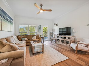 Living Room at 509 North Shore Place