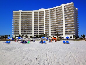 Admiral Quarters From The Beach