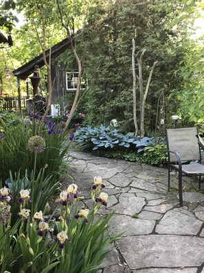One of the beautiful flagstone patios. 