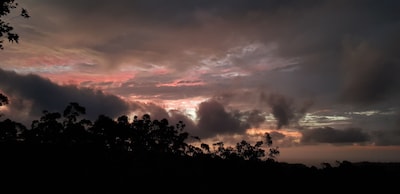 Sunset Hues-Enjoy Peace & Nature in lovely Adelaide Hills overlooking Adelaide