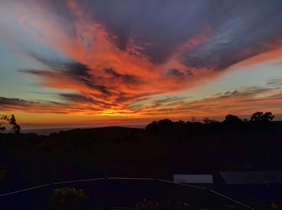 Sunset Hues-Enjoy Peace & Nature in lovely Adelaide Hills overlooking Adelaide