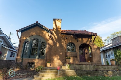 This Spanish style house is located in the historic Edgewater neighborhood.