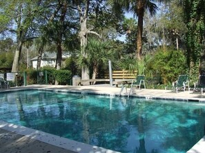 pool