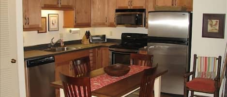 Freshly remodeled, well stocked stainless kitchen