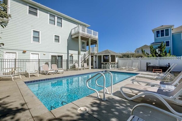 Private Pool Area