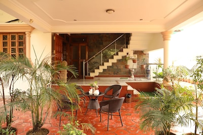 Villa Benares - A lavish standalone villa