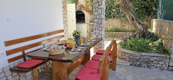 Dining terrace