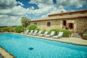 Villa Apparita - swimming pool