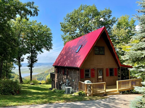 WELCOME!  Front entance to this lovely a-frame cabin
