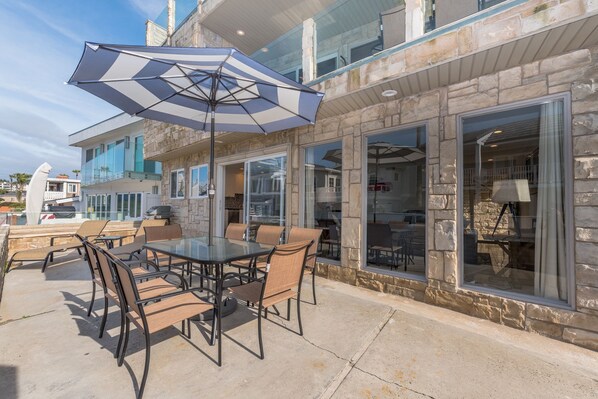 Our popular corner duplex provides the perfect vacation headquarters for families looking to enjoy the best of Newport Beach.
                