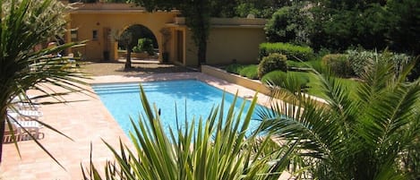 POOL, TERRACE AND GARDEN