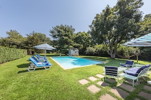 Pool patio 