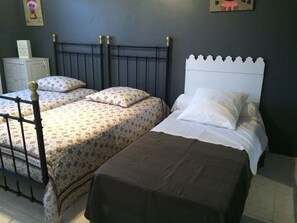 CHAMBRE 3 