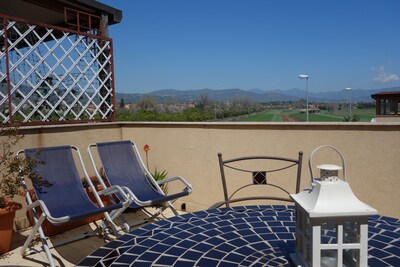 Azzurro Mare:pool,Air con, large terrace, amazing view of Etna, beach nearby 