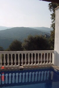 Romantisches Dorfhaus am Rand des Naturparks mit privatem Pool