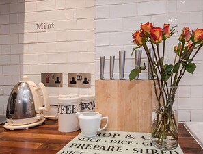 Dualit kettle with complimentary  tea, coffee & sugar