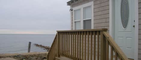 True Oceanfront Gem! Private beach, deck, kayaks.
51 South Shore Dr, Yarmouth,