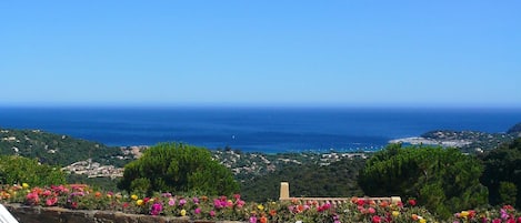 Vue sur la baie de Cavalaire