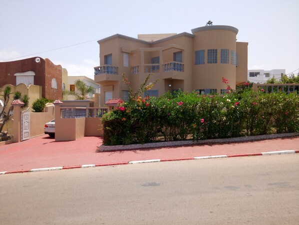 VUE VILLA FACE 