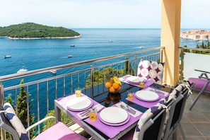 02 Apartment | Balcony overlooking the crystal blue waters of the Adriatic